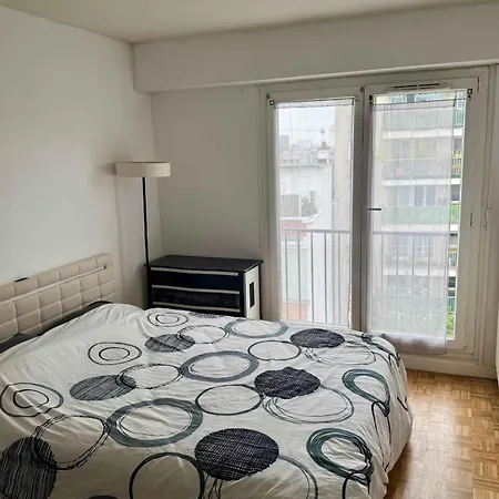 Elegant 2-room With Balcony & Eiffel Tower View * 말라꼬프